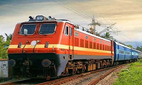 ஜம்மு காஷ்மீர் வைஷ்ணவ் தேவி கோவிலுக்கு செல்ல சிறப்பு சுற்றுலா ரெயில்