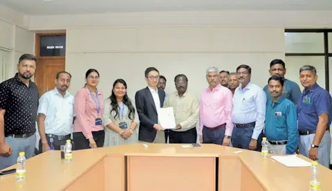 நேஷனல் பொறியியல் கல்லூரி-டெல்டா எலக்ட்ரானிக்ஸ் இடையே புரிந்துணர்வு ஒப்பந்தம் கையெழுத்தானபோது எடுத்த படம்.