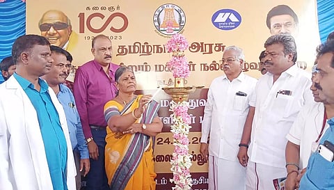 அரூர் அரசு கலை கல்லூரியில் இலவச மருத்துவ முகாம் நடைபெற்றது.