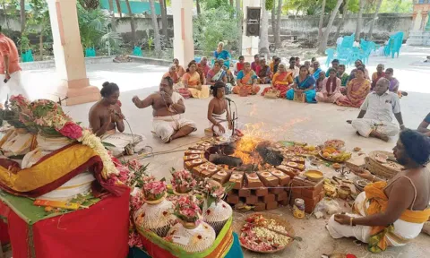 ஆகாசபுரீஸ்வரர் கோவிலில் ஏகாதச ருத்ர ஜப ஹோம அபிஷேக ஆராதனை நடந்தது.