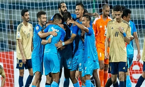 சர்வதேச கால்பந்து அணிகள் தரவரிசை - 100வது இடத்திற்கு முன்னேறியது இந்திய அணி