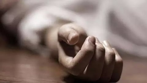 தொப்பூர் அருகே தொடர் பிரச்சனையால் விஷத்தன்மை கொண்ட இலையை அடுப்பில் வேக வைத்து குடித்த பெண் பலி