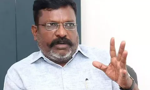 கோழியும்-பருந்தும்... திருமாவளவன் ருசிகரம்