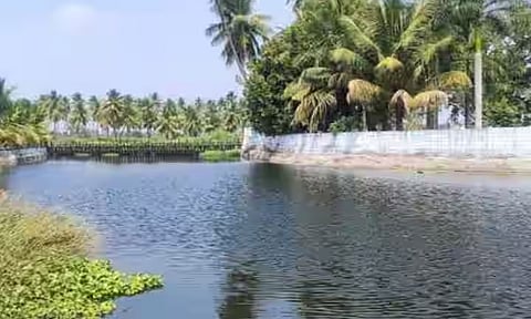 பவானிசாகர் அணையிலிருந்து காளிங்கராயன் பாசனத்திற்கு நீர் திறப்பு குறைப்பு