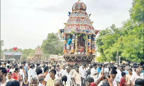 முறையூர் மீனாட்சி சொக்கநாதர் கோவில் தேரோட்டம்