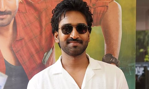 பிரண்டு ஃபிகராக மாறுவது எப்படி? நடிகர் ஆதி பேச்சு