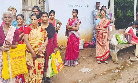 பேச்சிப்பாறை-கோதையாறு வழித்தடத்தில் சேதமான சாலையில் அரசு பஸ்சை இயக்க டிரைவர்கள் எதிர்ப்பு