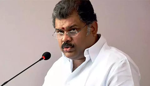 கல்குவாரி மற்றும் கிரஷர் தொழிற்சாலைகளின் கோரிக்கைகளை அரசு நிறைவேற்ற வேண்டும்- ஜி.கே.வாசன்