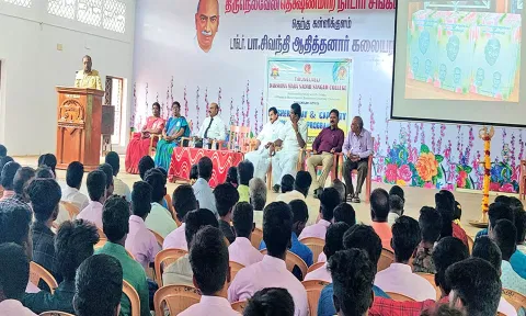 தட்சணமாற நாடார் சங்க கல்லூரியில் முதலாமாண்டு மாணவர்களுக்கு வகுப்பு தொடக்க விழா