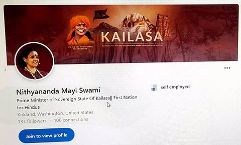 ரஞ்சிதாவை கைலாசாவின் பிரதமர் என குறிப்பிடும் லிங்க்டு இன் பக்கத்தை படத்தில் காணலாம்.