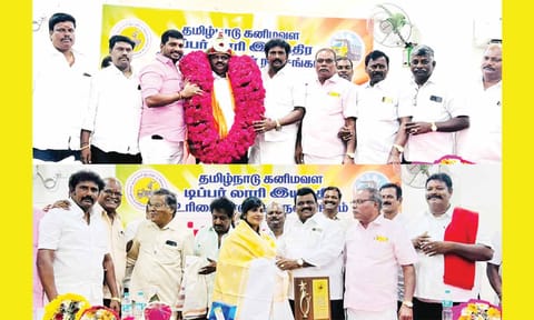தமிழ்நாடு கனிமவள டிப்பர் லாரி இயந்திர உரிமையாளர்கள் நல சங்க தலைவராக ஐ.கே.எஸ்.நாராயணன் 3-வது முறையாக பதவி ஏற்பு