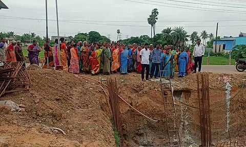 செல்போன் டவர் அமைப்பதற்கு எதிர்ப்பு