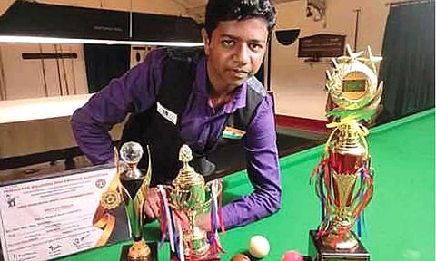 சர்வதேச ஸ்னூக்கர் போட்டியில் குன்னூர் மாணவர் தேர்வு