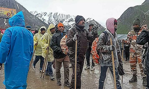 காஷ்மீரில் வானிலை சீரடைந்தது.. 3 நாட்களுக்கு பிறகு அமர்நாத் யாத்திரை மீண்டும் தொடக்கம்