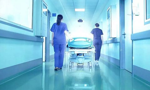 செவிலியர்களுக்கான காலிப்பணியிடங்களை நிரப்ப வேண்டும்