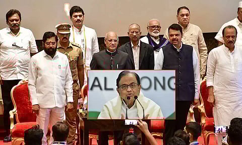 மூன்றுகால் விலங்கை போன்று..! மகாராஷ்டிர மாநில அரசை கிண்டலடித்த ப.சிதம்பரம்