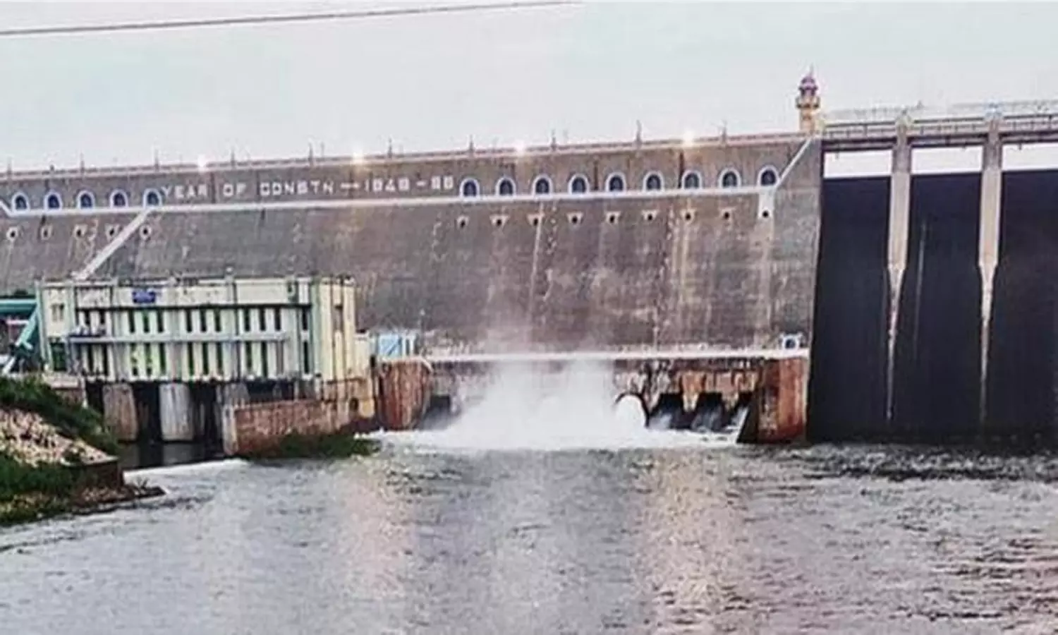 பவானிசாகர் அணைக்கு நீர்வரத்து குறைந்தது