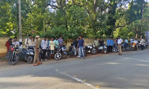 நாகர்கோவில் நகரில் கடந்த 12 நாட்களில் போக்குவரத்து விதிமுறைகளை மீறியதாக ரூ.20 லட்சம் அபராதம்