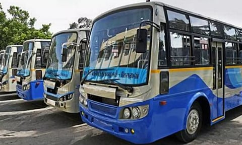 ஈரோட்டில் இருந்து வெளி ஊர்களுக்கு கூடுதலாக 50 பஸ்கள் இயக்கம்