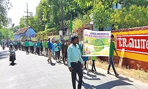 நாசரேத் பிரகாசபுரம் பள்ளியில் விழிப்புணர்வு பேரணி