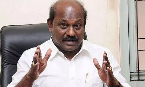 கொள்ளையடிப்பவர்கள் மீது நடவடிக்கை எடுக்கும் அமலாக்கத்துறை வணிகர்களை சோதிக்க அனுமதிக்க கூடாது- விக்கிரம ராஜா