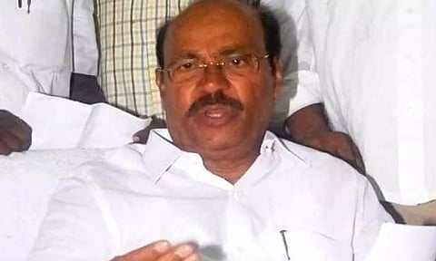 44-வது ஆண்டு விழா: வன்னியர் சங்க கொடியை ஒவ்வொரு பகுதியிலும் ஏற்ற வேண்டும்- ராமதாஸ் வேண்டுகோள்