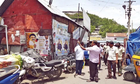 ஆக்கிரமிப்புகள் அகற்றம்.