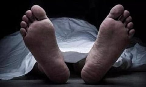 சேத்துப்பட்டு வணிக வளாகத்தில் 4-வது மாடியில் இருந்து தவறி விழுந்து பெயிண்டர் பலி