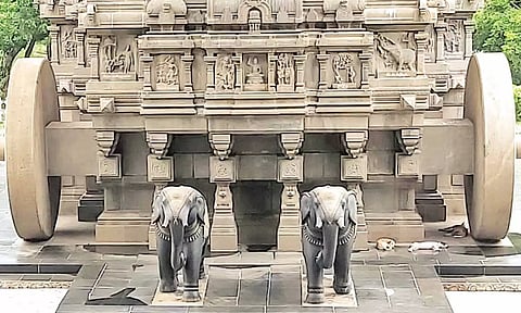 சென்னையில் பாரம்பரிய சிற்ப கலையை பறைசாற்றும் 'கல் தேர்'பாதுகாக்கப்படுமா?