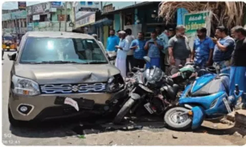 பறக்கை சந்திப்பு சாலையில் தாறுமாறாக ஓடி இருசக்கர வாகனங்கள் மீது மோதிய கார்