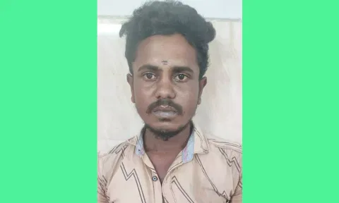பைக் திருட்டில் ஈடுபட்ட ஆட்டோ டிரைவர் கைது