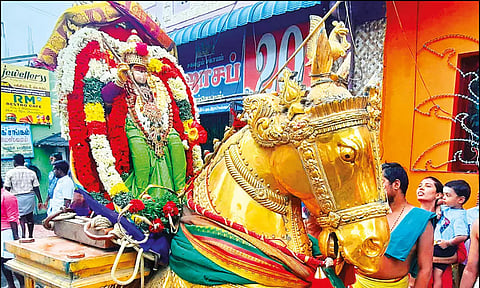 ஆடித்திருக்கல்யாண திருவிழா: ராமேசுவரம் கோவிலில் இன்று அம்பாள் தேரோட்டம்