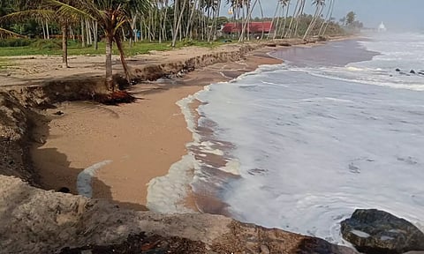 கொட்டில்பாட்டில் மீண்டும் கடல் சீற்றம்