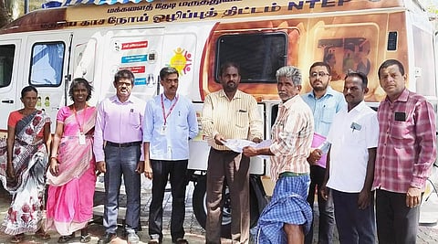 முகாம் நடந்தபோது எடுத்த படம்.