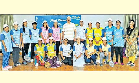 கனரா வங்கி சார்பில் கிரிக்கெட், பேட்மிட்டன் போட்டி