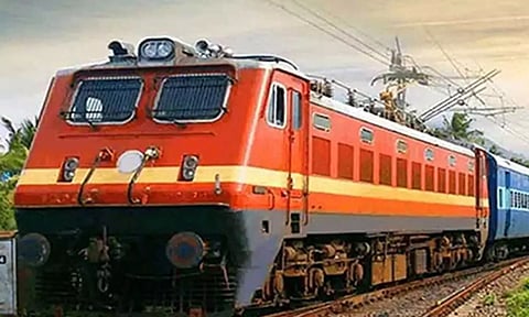 பல்வேறு ரெயில் சேவையில் 3 நாட்களுக்கு மாற்றம்