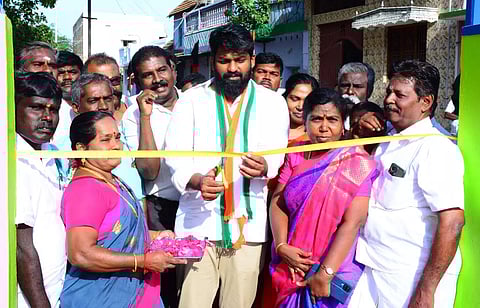 சாத்தான்குளம் பேரூராட்சி பகுதியில் ரூ.10 லட்சம் மதிப்பில் சிறுவர் பூங்கா - ஊர்வசி அமிர்தராஜ் எம்.எல்.ஏ. திறந்து வைத்தார்