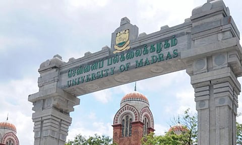 சென்னை பல்கலைக்கழகத்தில் பி.எச்.டி. படிப்புக்கு விண்ணப்பிக்க கட்டணம் 250 மடங்கு உயர்வு?