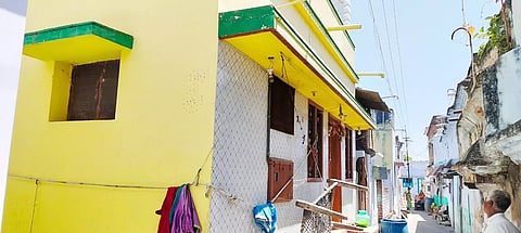 செங்கப்படையில் கொள்ளை நடந்த வீடு.