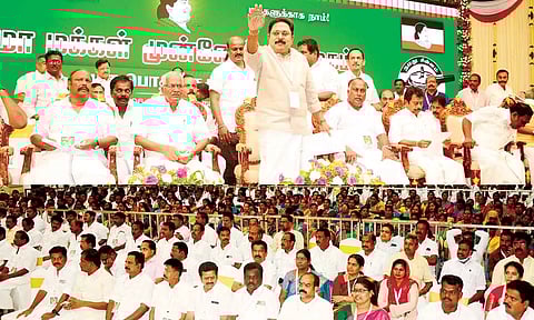 அ.ம.மு.க. பொதுச்செயலாளராக டி.டி.வி.தினகரன் மீண்டும் தேர்வு- பொதுக்குழுவில் தீர்மானம்