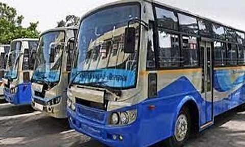 அந்தியூர் குருநாதசாமி கோவில் தேர்திருவிழாவையொட்டி சிறப்பு பஸ்கள் இயக்கம்
