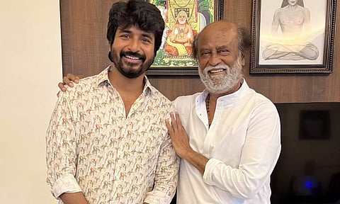 சிவகார்த்திகேயனை பாராட்டிய ரஜினி.. எதற்காக தெரியுமா?