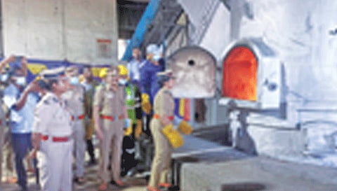 ேபாலீசாரால் பறிமுதல் செய்யப்பட்ட  577 கிலோ கஞ்சா தீயிட்டு அழிப்பு