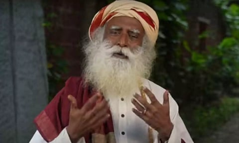 சுறு சுறுப்பாகவும், தெம்பாகவும் இருக்க விளையாட்டு தன்மை அவசியம்- 'ஈஷா கிராமோத்சவம்' குறித்த வீடியோவில் சத்குரு ஆலோசனை