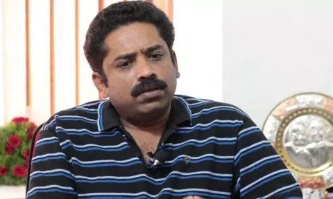 நீட் தேர்வு தேவையா என பரிசீலிக்க வேண்டுகிறேன்- சீனுராமசாமி