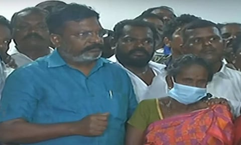 நாங்குநேரி விவகாரம் - முதல்வரை அலர்ட் செய்த வி.சி.க. தலைவர் திருமாவளவன்..!