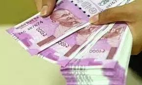எல்.ஐ.சி வீட்டுக் கடன் நிறுவனம் வாடிக்ைகயாளருக்கு   ரூ.2 லட்சம் நஷ்டஈடு வழங்க வேண்டும்
