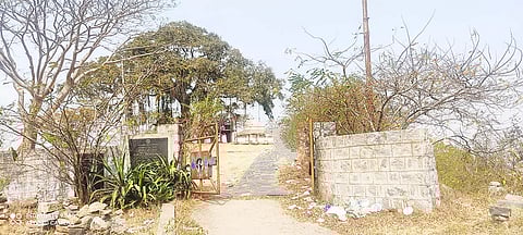 ஓசூர் மலைக்கோவில் பூங்காவை படத்தில் காணலாம்.