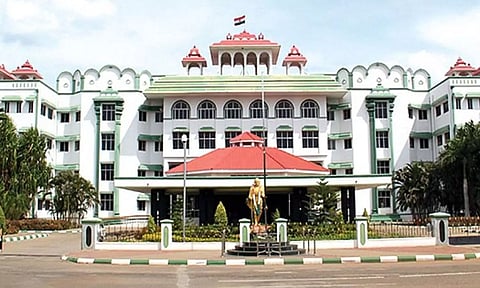 அதிமுக மாநாடு- ஈ.பி.எஸ்க்கு எதிராக ஆர்ப்பாட்டம்: தடை விதிக்க நீதிபதி மறுப்பு