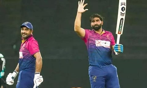 20 ஓவர் கிரிக்கெட்: நியூசிலாந்துக்கு அதிர்ச்சி அளித்த ஐக்கிய அரபு எமிரேட்ஸ்- 7 விக்கெட்டில் வெற்றி